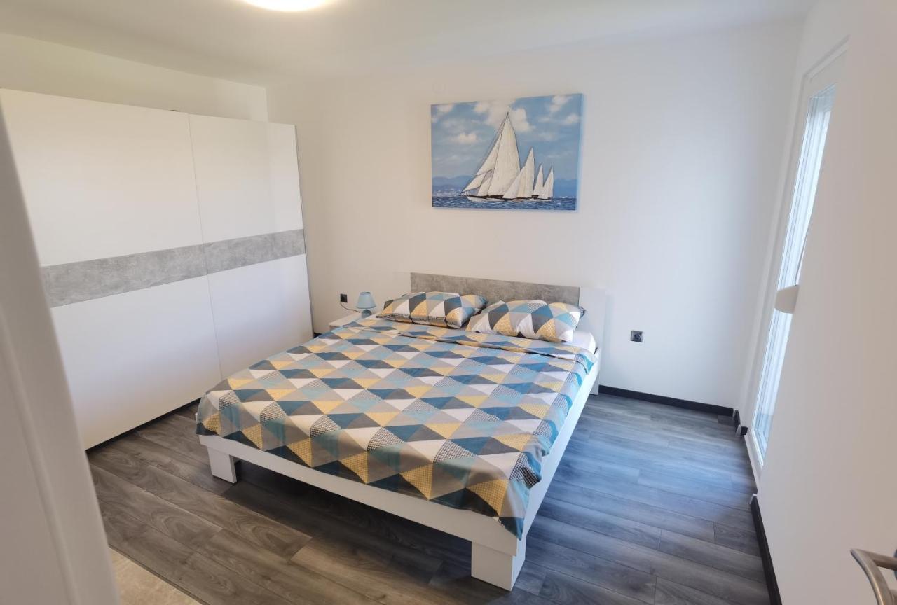 Apartment Pek Crikvenica Dış mekan fotoğraf