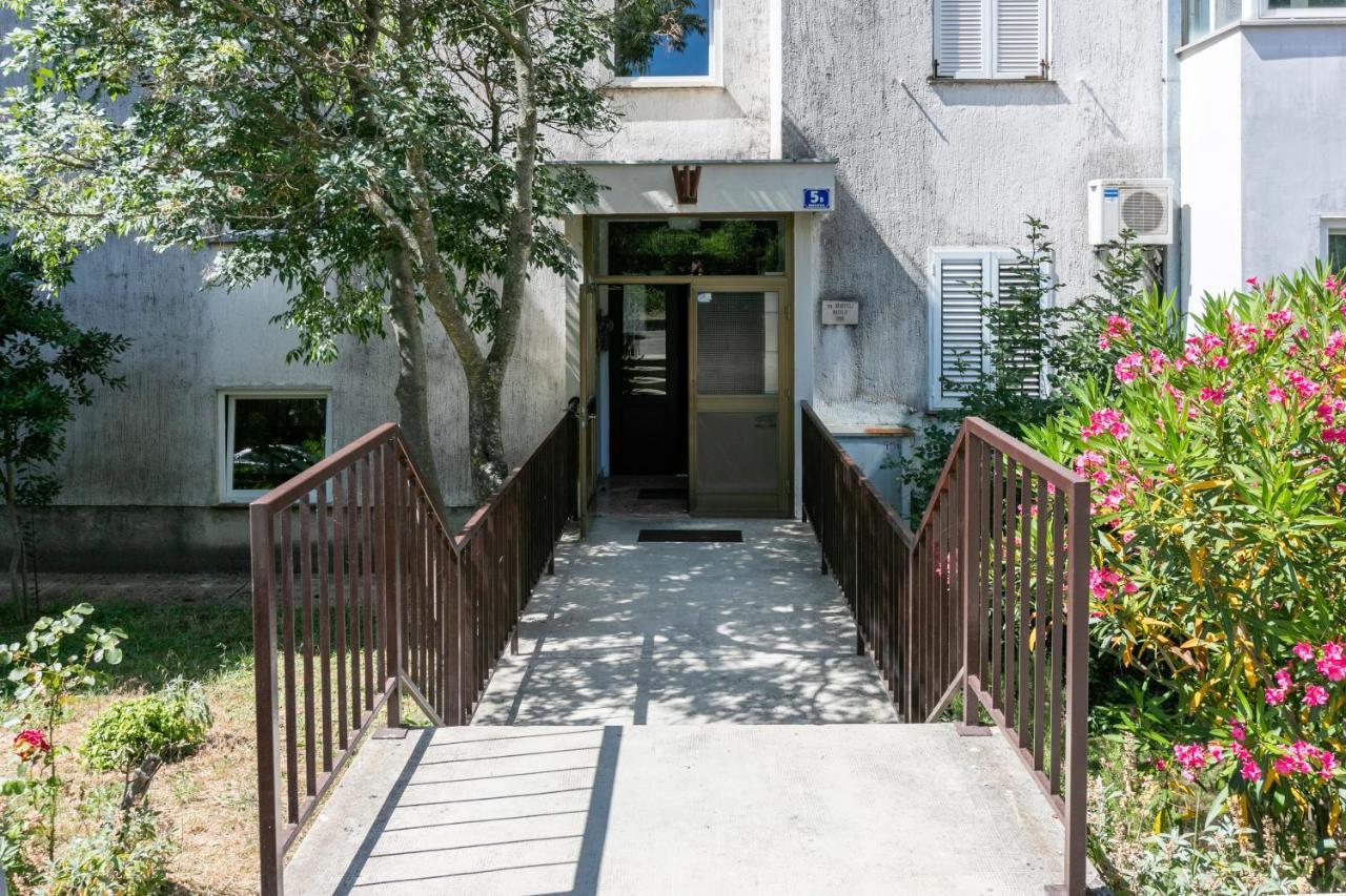 Apartment Pek Crikvenica Dış mekan fotoğraf