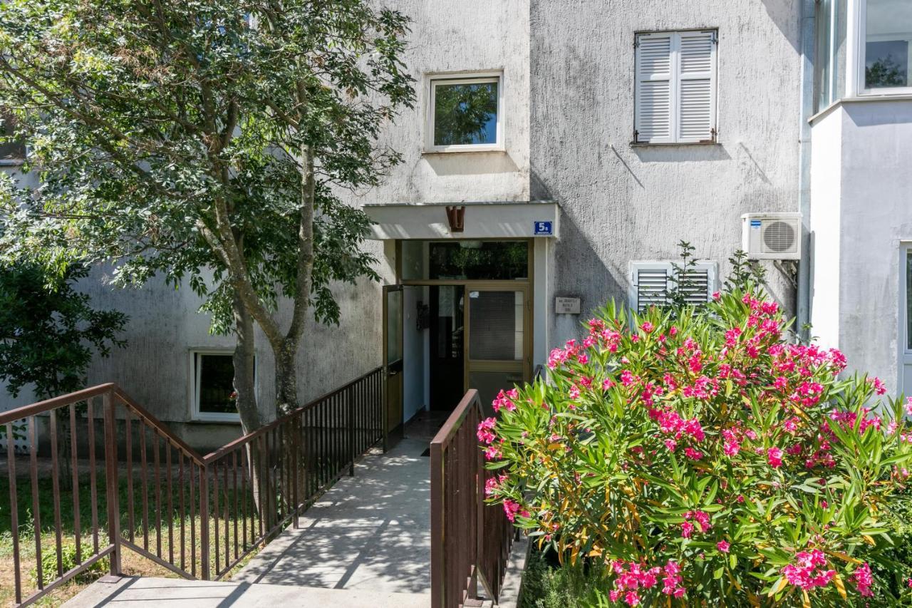 Apartment Pek Crikvenica Dış mekan fotoğraf